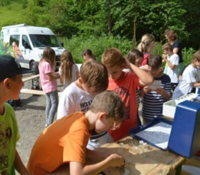 Kinder entdecken spielerisch Ideen für eine nachhaltigere Zukunft